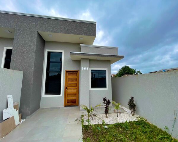 CASA - RUA SANTO AGOSTINHO - SANTA TEREZINHA