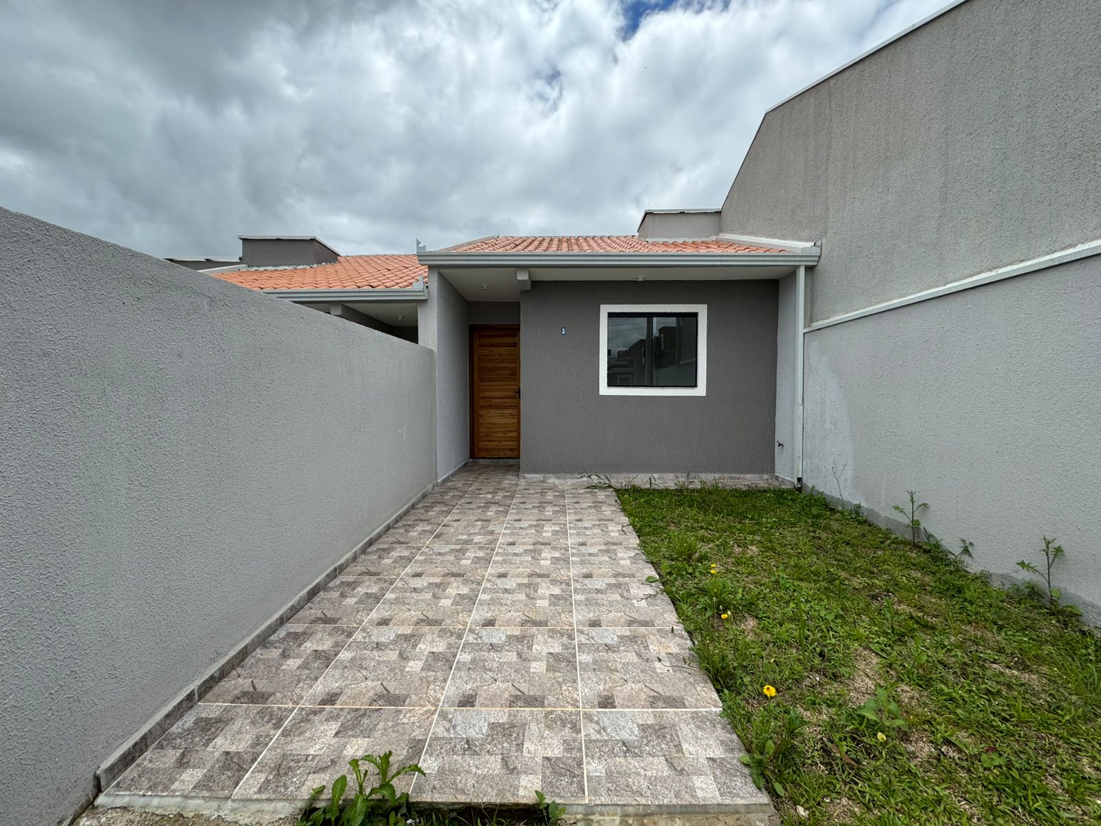 CASA - CAMPO SANTANA - CURITIBA
