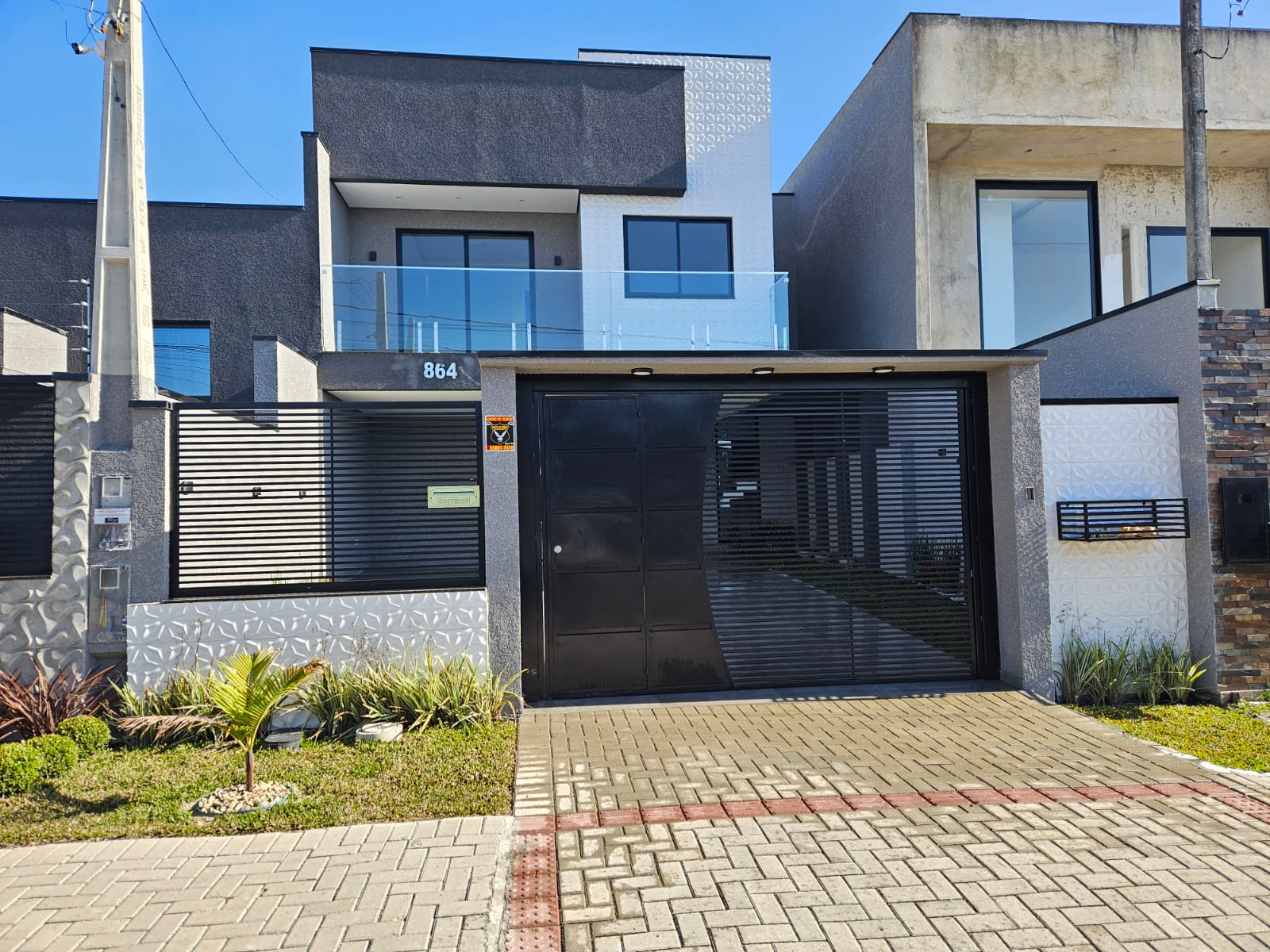 SOBRADO - RUA MARING� - DONA ROSA - COSTEIRA - ARAUCARIA